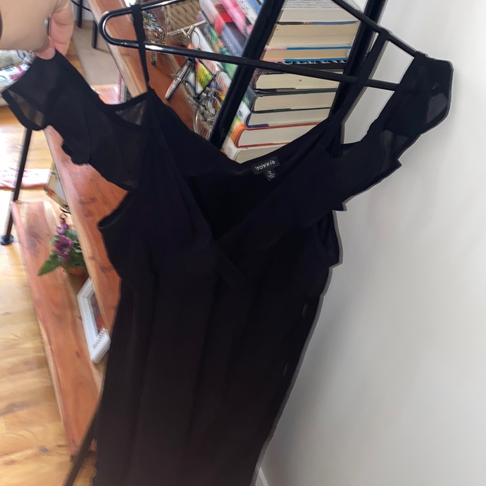 BLACK TORRID RUFFLE DRESS SZ 2 NEW